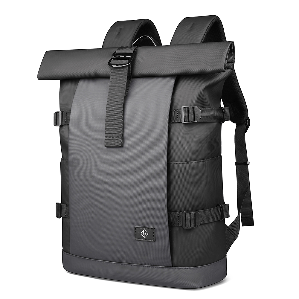 | Erweiterbarer Outdoor-Rucksack mit großem Volumen & Laptopfach