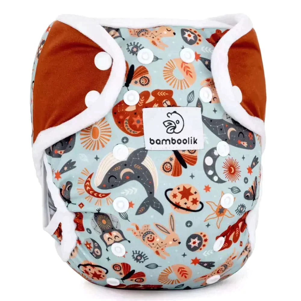 Bamboolik Duo Überhose Onesize Drucki Himmlische Tiere-Braun - Windelposchi