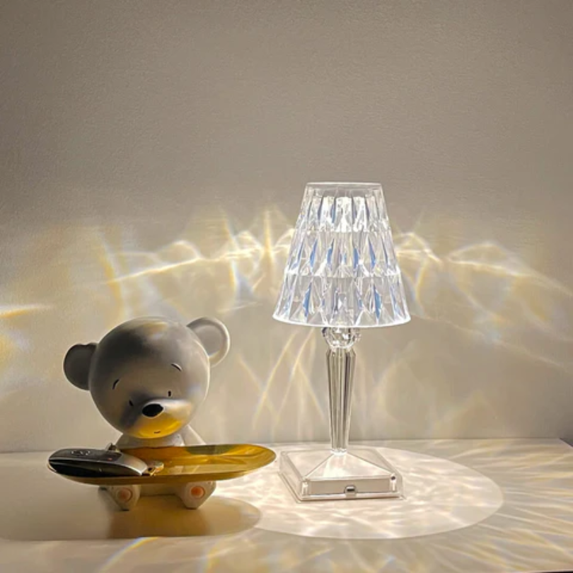 LumiVera – Kristall Tischlampe dekorativ modern warmweiß Licht E27