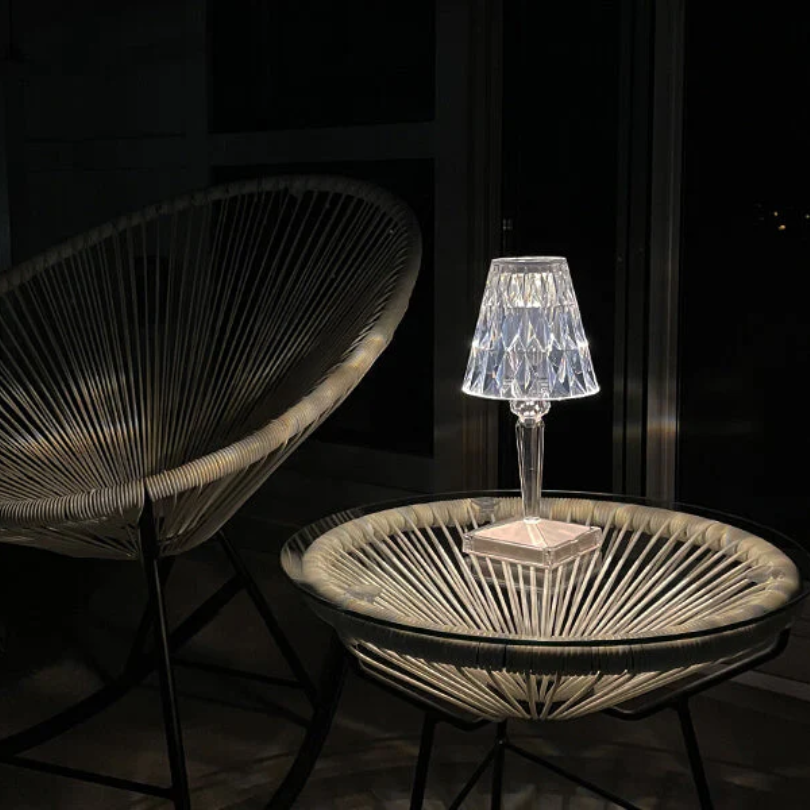 LumiVera – Kristall Tischlampe dekorativ modern warmweiß Licht E27