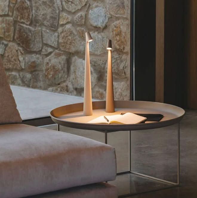 | Wiederaufladbare tragbare LED-Tischlampe